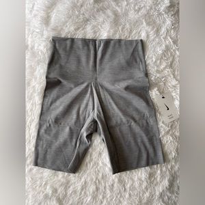 Nike Yoga Luxe Bike Shorts | S